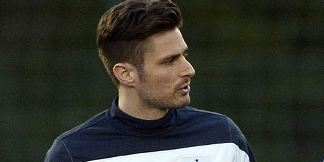 Giroud Buka Suara Tentang Kasus Perselingkuhannya