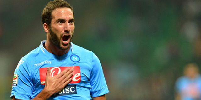 Higuain Bantah Napoli Lebih Lemah Dari Madrid Higuain Bantah Napoli Lebih Lemah Dari Madrid