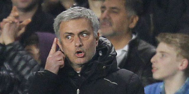 Mourinho Kobarkan Harapan City & Arsenal
