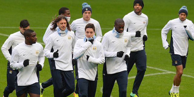 'Cuma Dapat Satu Trofi, City Pasti Tak Beres' 'Cuma Dapat Satu Trofi, City Pasti Tak Beres'