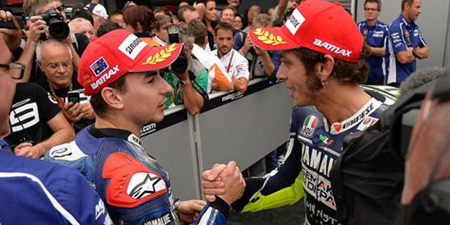 Jorge Lorenzo Akui Selalu Belajar dari Valentino Rossi