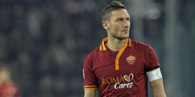 Totti Doakan Strootman Segera Pulih