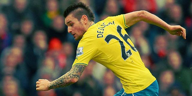 Rudi Garcia Ingin Bereuni Dengan Debuchy