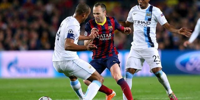 Video: Sihir Iniesta Pecundangi Penggawa Man City Video: Sihir Iniesta Pecundangi Penggawa Man City