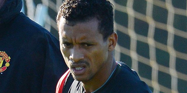 Hernandez, Nani & Rafael Berpeluang Main Lawan Liverpool Hernandez, Nani & Rafael Berpeluang Main Lawan Liverpool