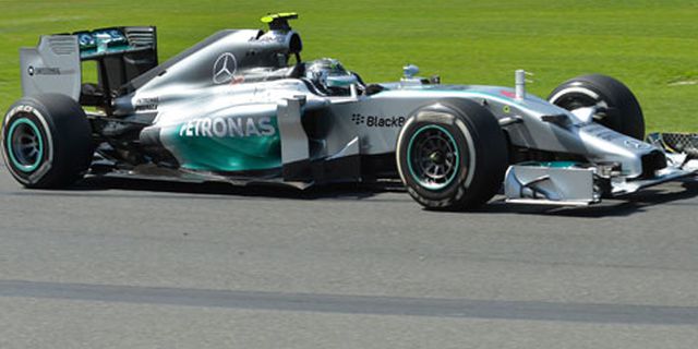 Rosberg Pimpin Latihan Ketiga F1 GP Australia