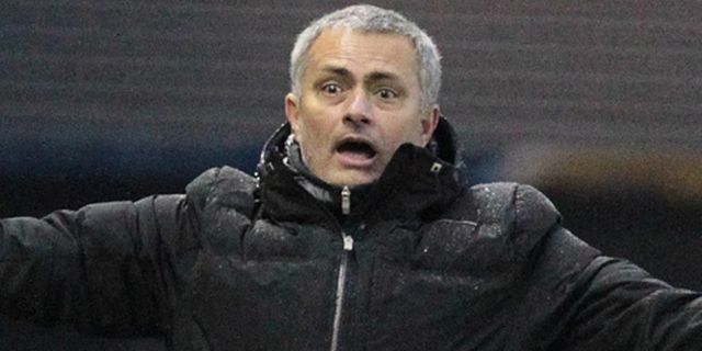 Jadwal Ruwet, Mourinho Marah-Marah Jadwal Ruwet, Mourinho Marah-Marah