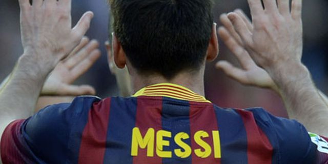 Cetak Rekor, Alcantara Beri Messi Selamat