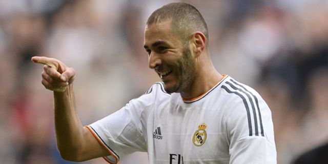 Benzema Tak Yakin Terus Bertahan di Madrid