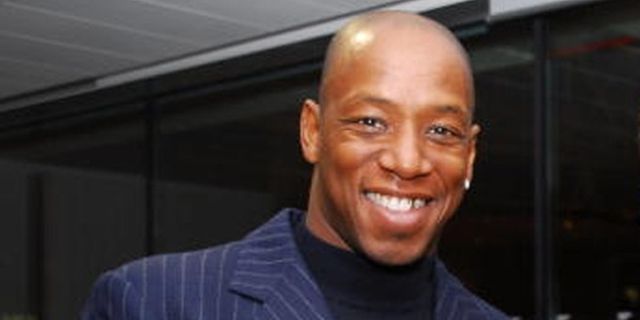 Ian Wright Yakin Arsenal Juara Premier League