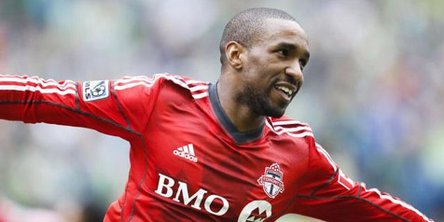 Brace di Partai Debut, Defoe Pemain Terbaik MLS