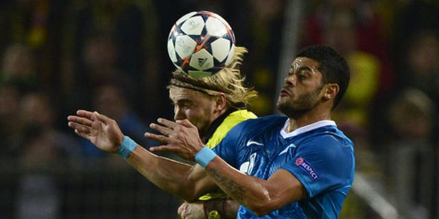 Lolos ke Perempat Final UCL, Dortmund Kehilangan Schmelzer Lolos ke Perempat Final UCL, Dortmund Kehilangan Schmelzer