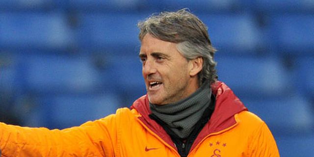 Ogah Kembali ke Inter, Mancini Lebih Suka Latih Milan