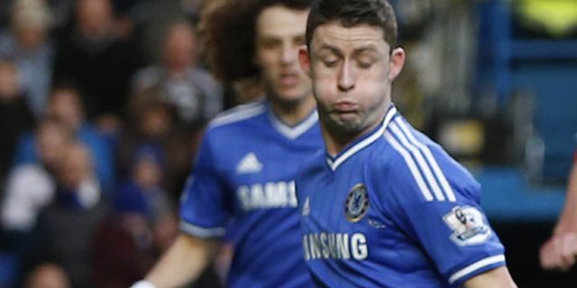 Cahill Bahagia Chelsea Kalahkan Arsenal