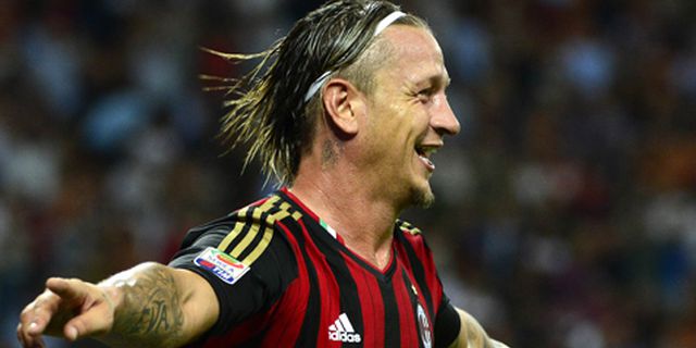 Mexes Tegaskan Pemain Milan Siap Pasang Badan Demi Seedorf