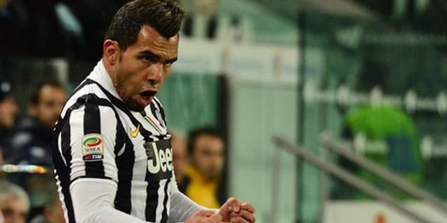 Tak Ikut Piala Dunia, Tevez Pilih Main Golf