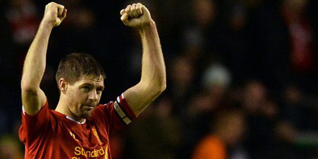 Gerrard Layak Dapatkan Trofi Premier League Gerrard Layak Dapatkan Trofi Premier League