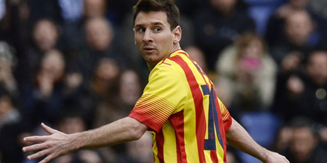 Review: Penalti Messi Antar Barca Menang Derby