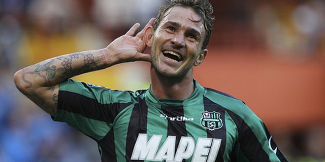 Striker Sassuolo Selamatkan Masa Depan Bayi Yang Terbuang