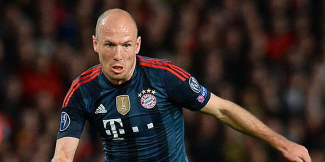 Nihil Pemenang di Old Trafford, Robben Puas