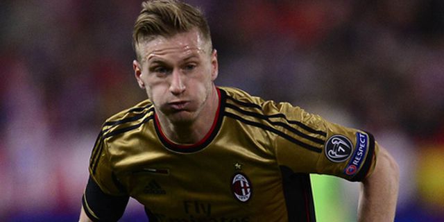 Demi Marchetti, Milan Siap Korbankan Abate Demi Marchetti, Milan Siap Korbankan Abate