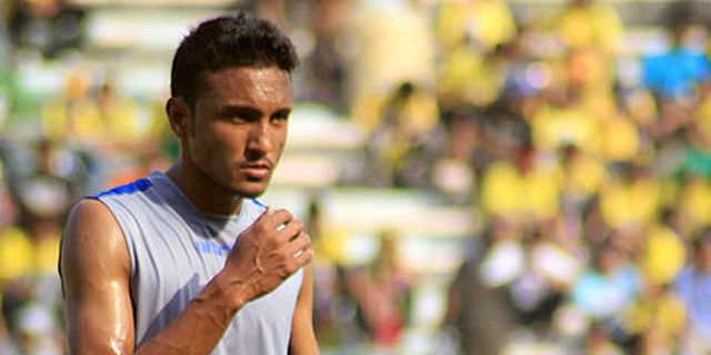 Persija Cemas Menanti Rohit Chand Kembali