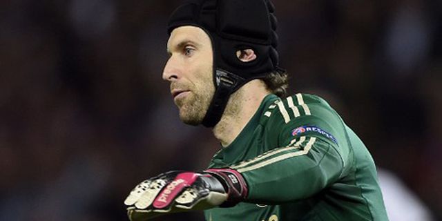 Cech Percaya Diri Hadapi Tantangan Courtois