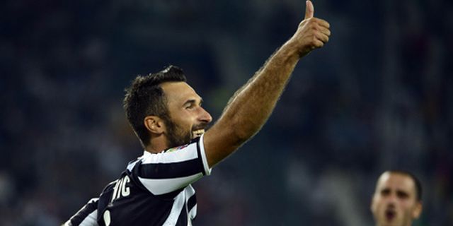 Arsenal Hargai Vucinic 12 Juta Euro?