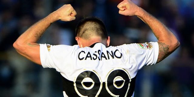Zola Dukung Cassano Beraksi di Piala Dunia
