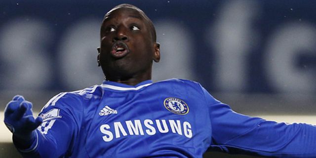 Mourinho Puji Etos Kerja Demba Ba