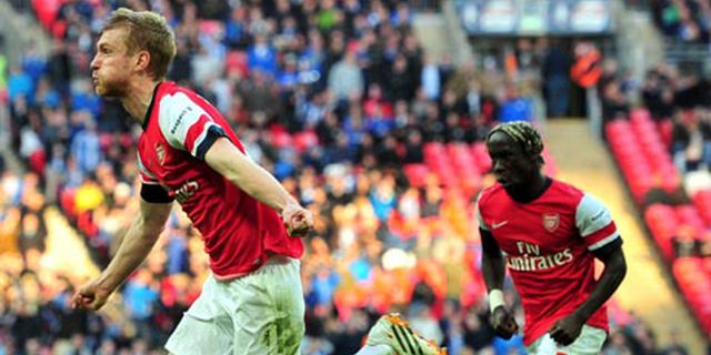 Review: Arsenal Selangkah Dekati Trofi FA Cup