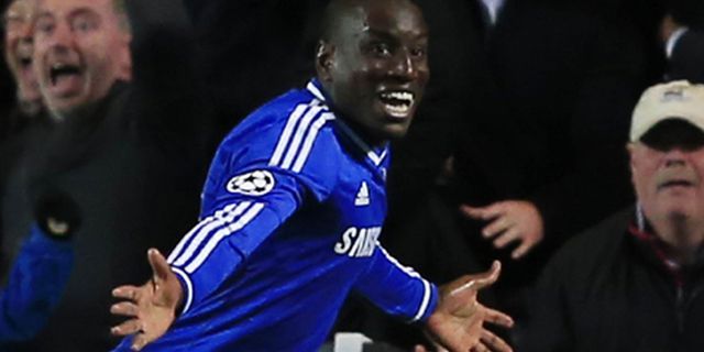 Demba Ba Promosikan Diri ke PSG