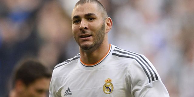 Impresif, Masa Bakti Benzema Lewati Zidane Impresif, Masa Bakti Benzema Lewati Zidane