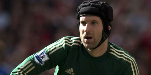 Setuju Mourinho, Cech Akui FA Tak Bantu Chelsea di Champions