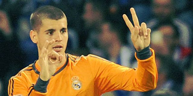 Hadiri Latihan, Mobil Morata Dicegat Fans