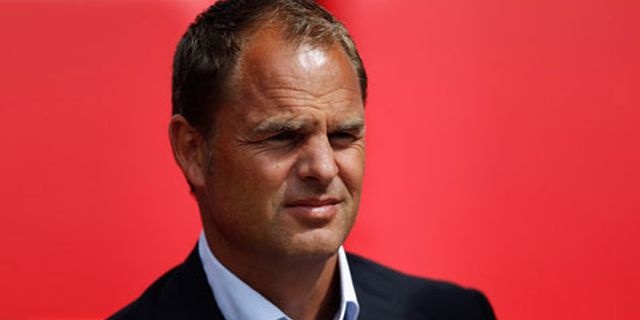 Frank de Boer Bingung Jika Disuruh Melatih Barca