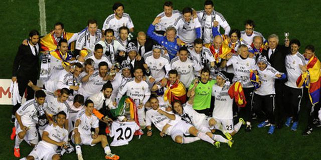Trofi Copa del Rey Madrid Dipajang Museum Bernabeu Trofi Copa del Rey Madrid Dipajang Museum Bernabeu