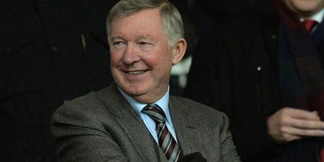 Dari Tulisan Tangan Nama Pemain, Lahirlah Wajah Sir Fergie Dari Tulisan Tangan Nama Pemain, Lahirlah Wajah Sir Fergie