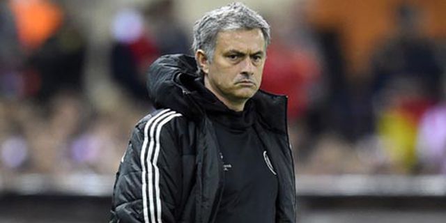 Lawan Liverpool, Mourinho Turunkan Tim Lapis Kedua?