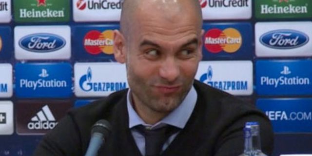 Guardiola Bergaya ala Mr Bean di Konferensi Pers Bayern