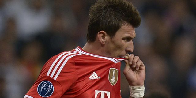 Neuer Sebut Mandzukic Menderita di Bernabeu