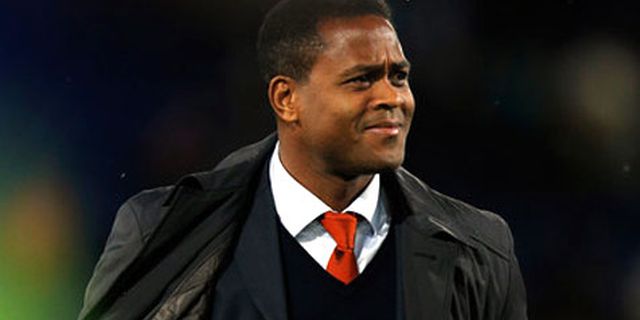 Kluivert Ingin Ikut Van Gaal ke United