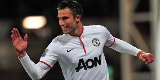 Giggs Isyaratkan Van Persie Siap Comeback 