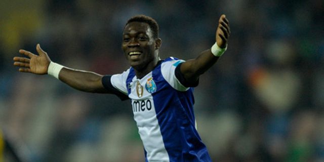 Masa Depan Atsu di Vitesse Tergantung Chelsea