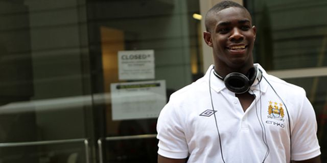Liverpool Berminat Tampung Micah Richards
