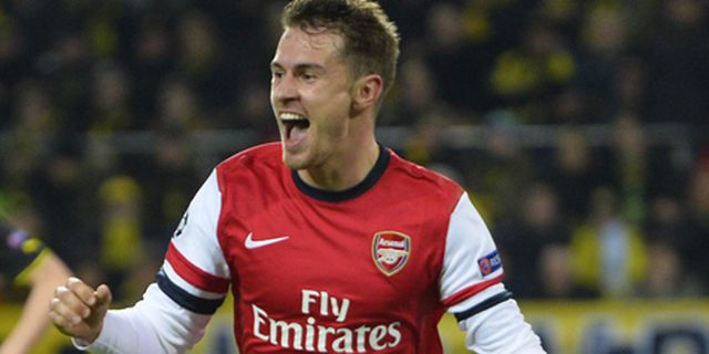 Ramsey Serang Balik Scholes