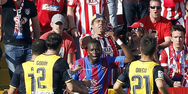 Balas Intimidasi Rasial Suporter Atletico, Pemain Levante Memantik Kericuhan