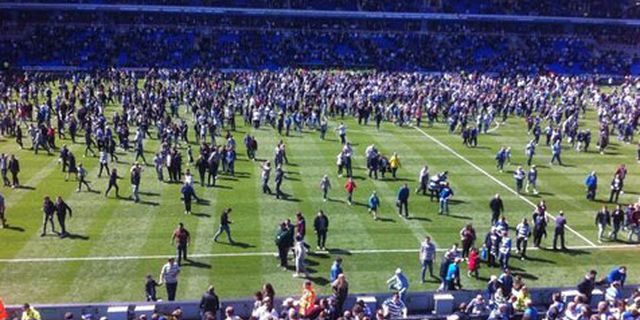 Terlalu Buru-buru Selebrasi, Fans Reading Kecele Terlalu Buru-buru Selebrasi, Fans Reading Kecele