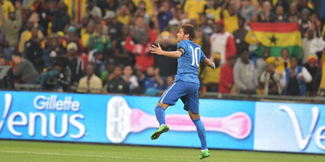 Pele: Neymar Bukan Pemimpin Brasil Pele: Neymar Bukan Pemimpin Brasil