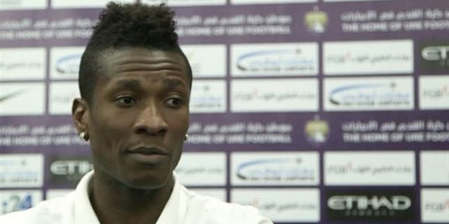 Diving dan Penalti Asamoah Gyan di Masa Injury Time Menangkan Al-Ain